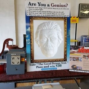 Meet your Posher, Ronald
